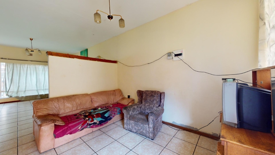 1 Bedroom Property for Sale in Potchefstroom North West